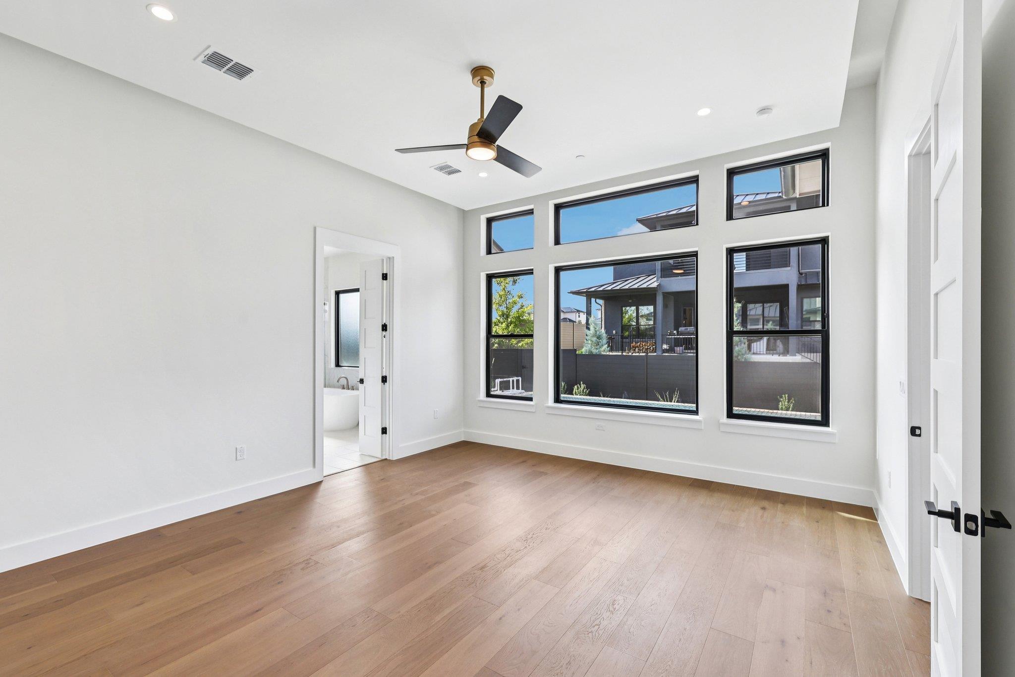 6006 Silent Nova Vw, Austin, TX 78730