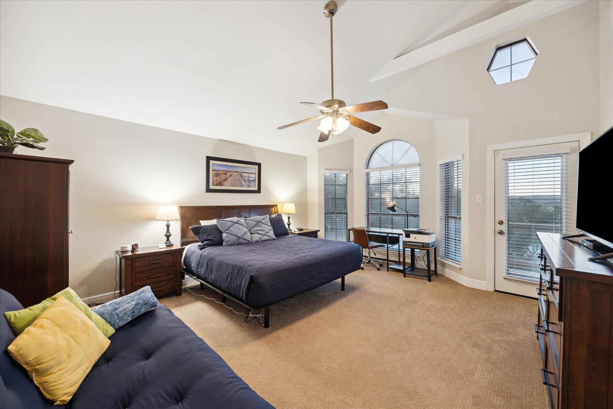 2232 Glenn Dr, Canyon Lake, TX 78133