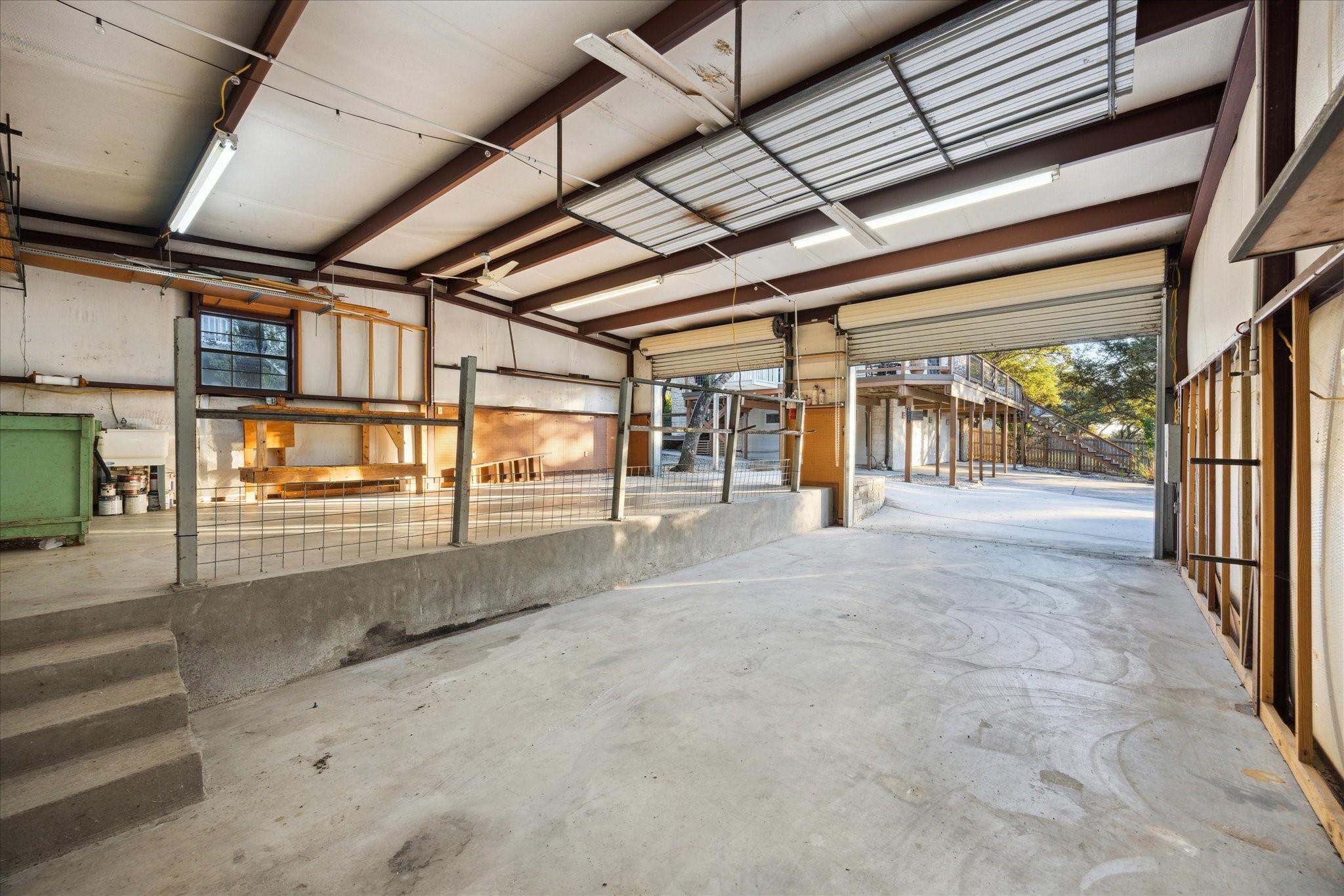 2232 Glenn Dr, Canyon Lake, TX 78133