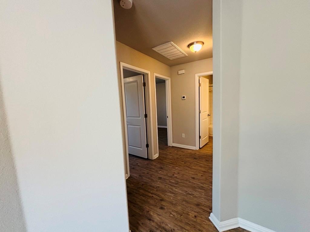 1320 Walden Pond Dr, Pflugerville, TX 78660