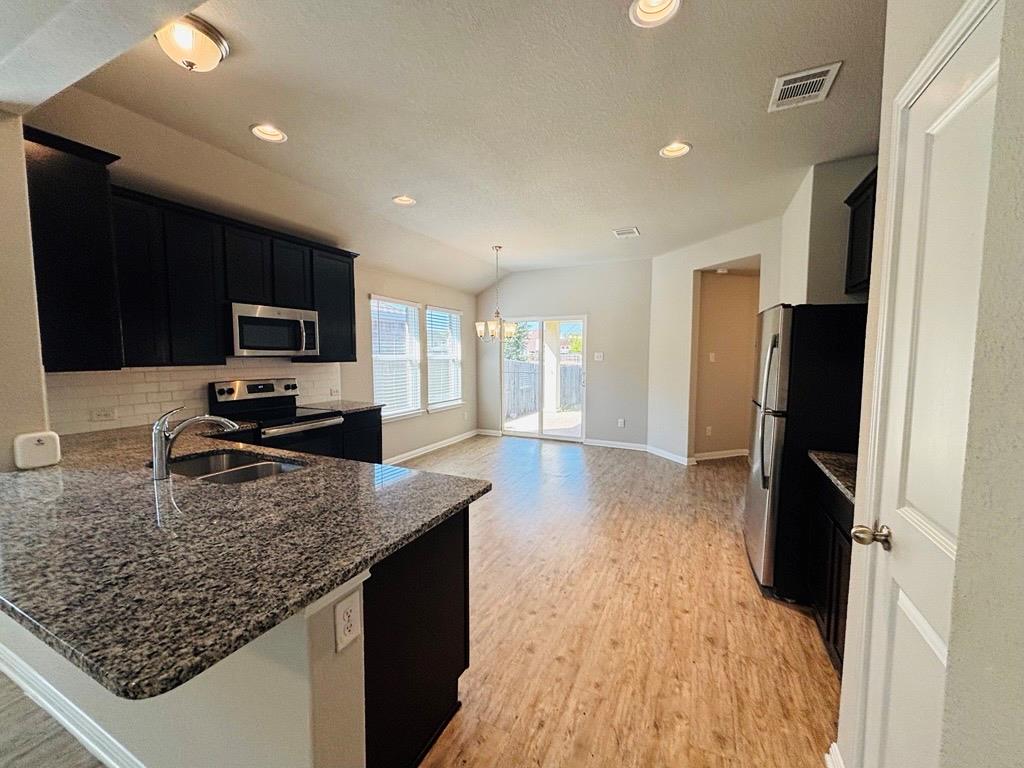 1320 Walden Pond Dr, Pflugerville, TX 78660