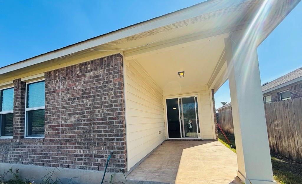 1320 Walden Pond Dr, Pflugerville, TX 78660