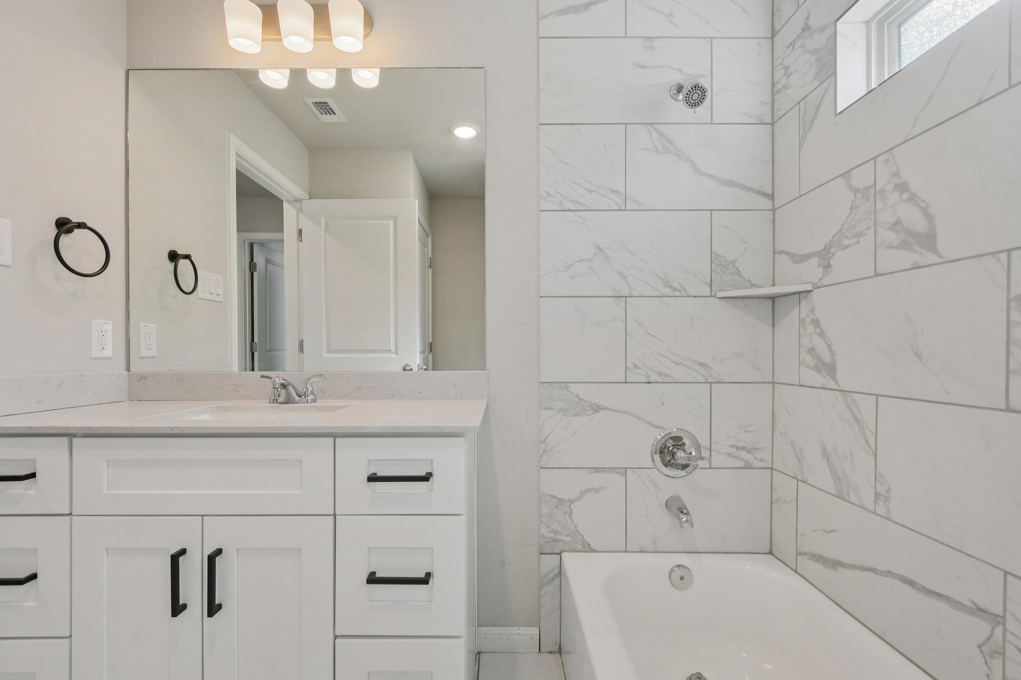 112 Comet Pointe Dr, Georgetown, TX 78628