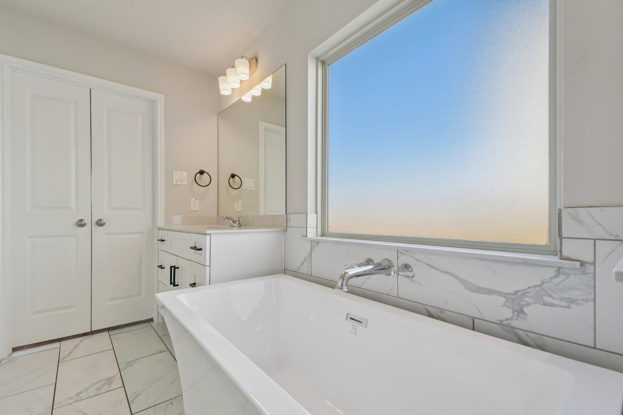 112 Comet Pointe Dr, Georgetown, TX 78628