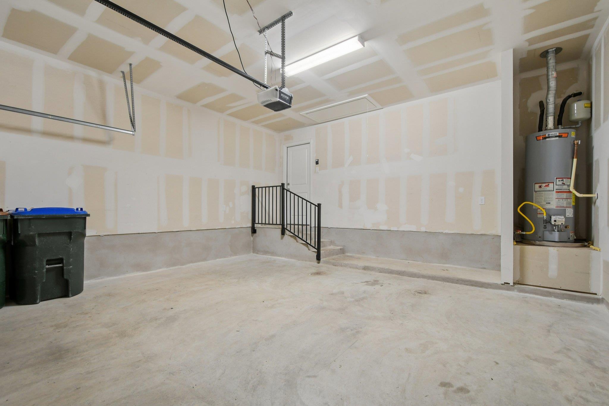 112 Comet Pointe Dr, Georgetown, TX 78628