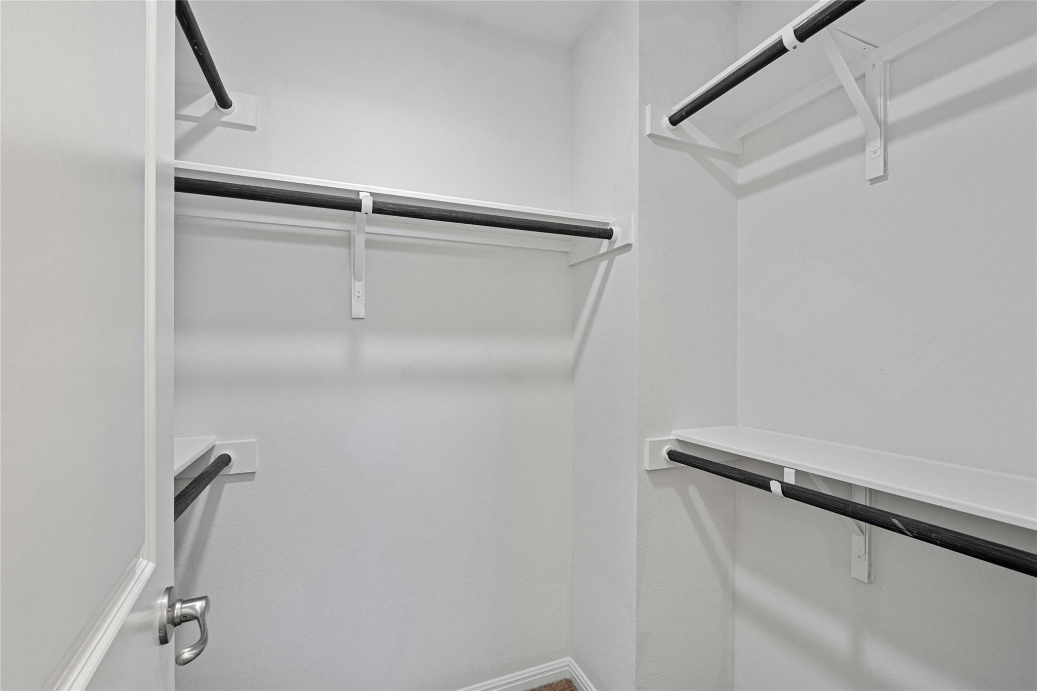 9713 Grapevine Leaf Dr, Manor, TX 78653