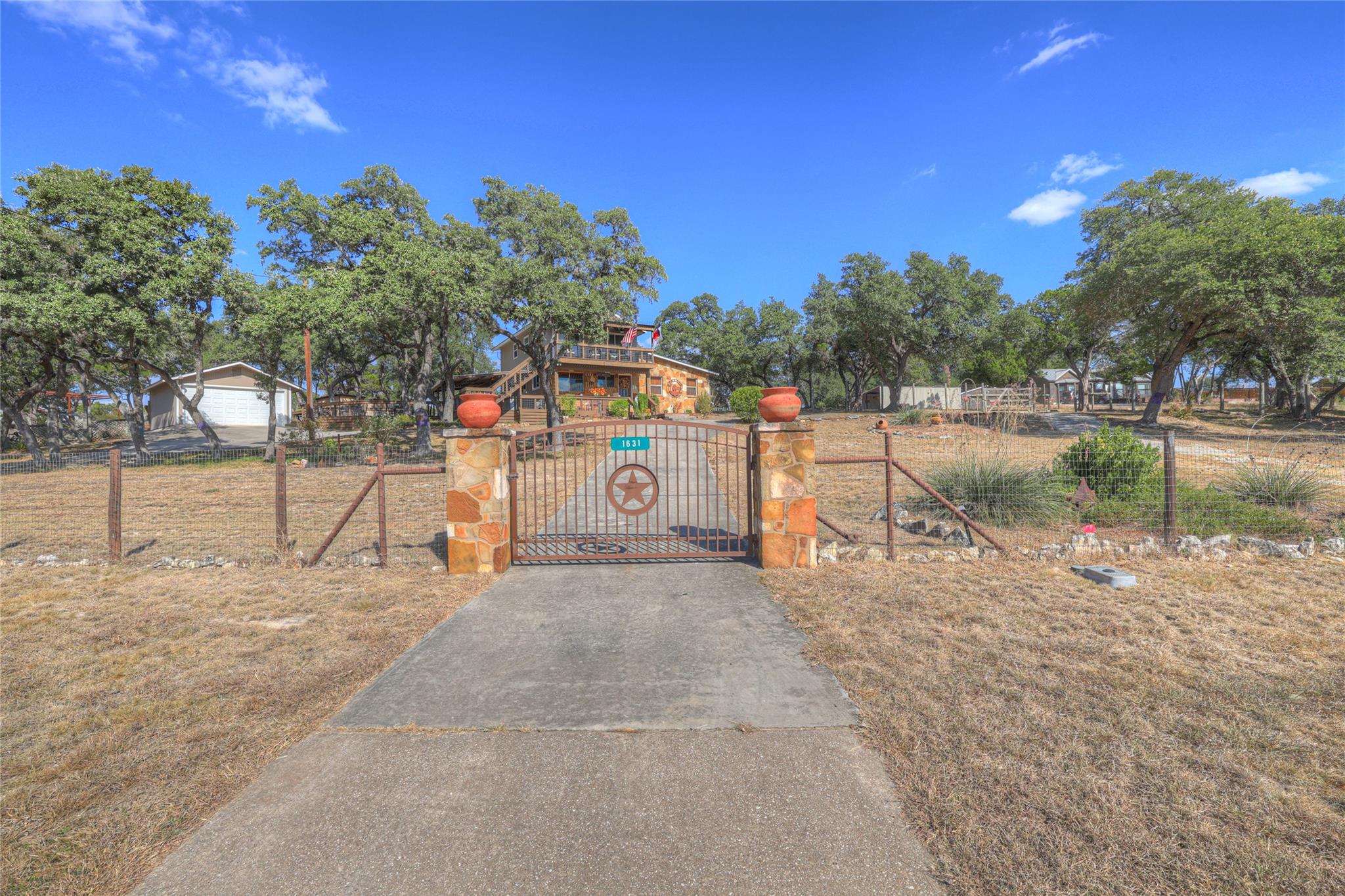 1631 Cattail, Canyon Lake, TX 78133