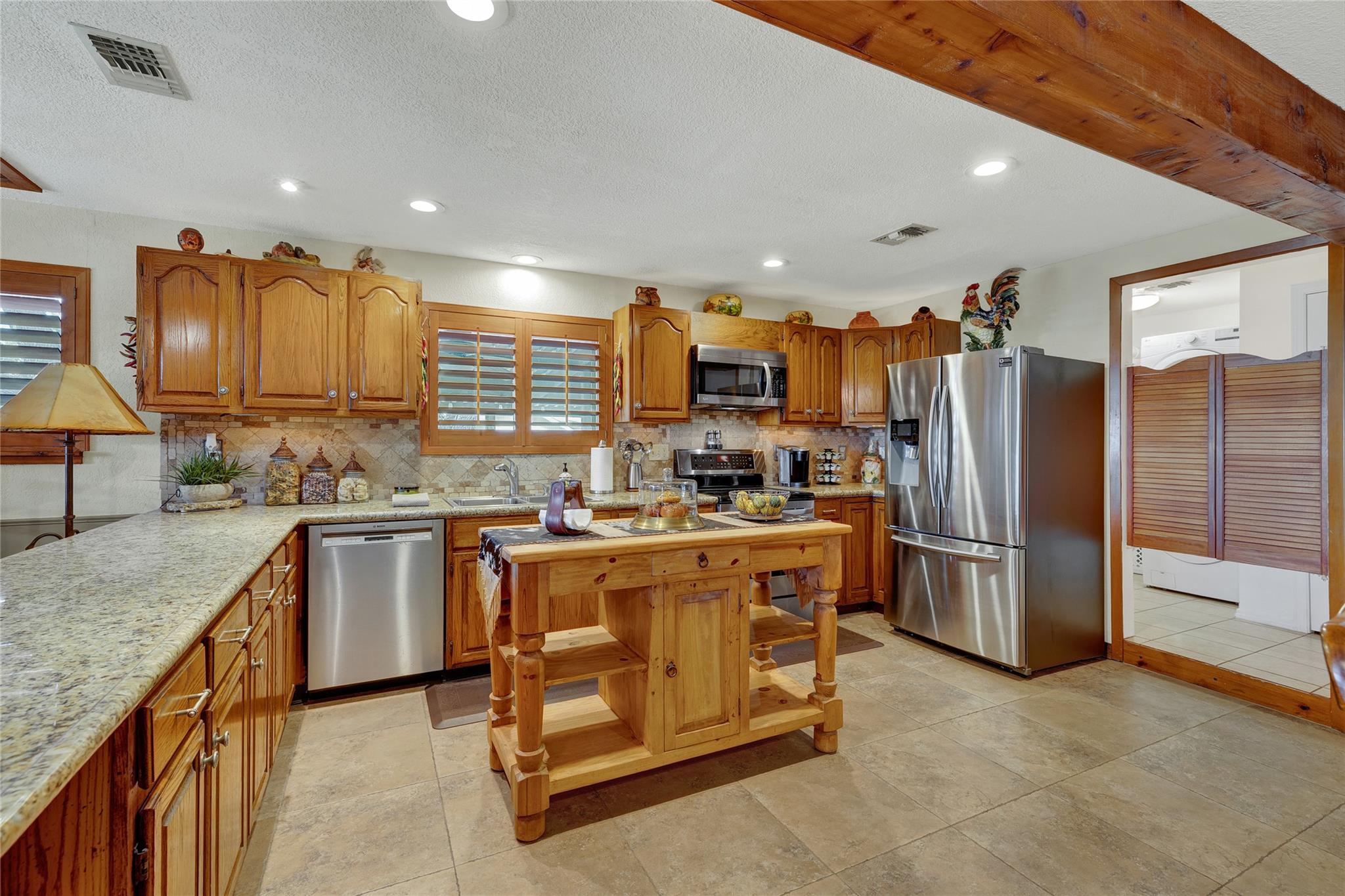 1631 Cattail, Canyon Lake, TX 78133