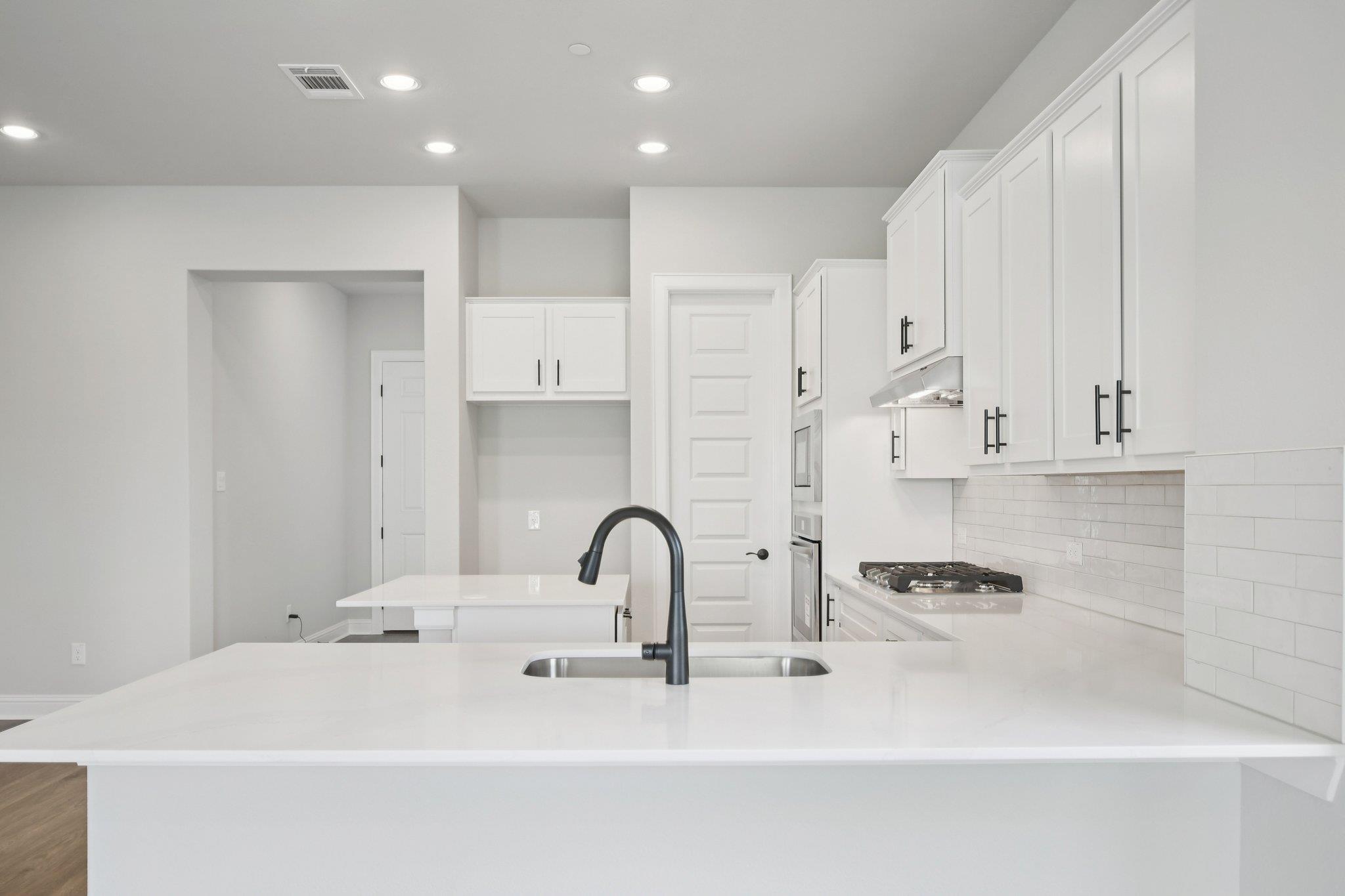 600 C-Bar Ranch Trl # 136, Cedar Park, TX 78613