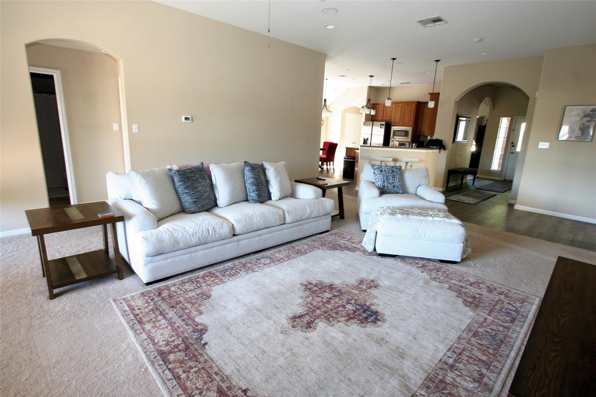 1808 Harvest Bend Ln, Cedar Park, TX 78613