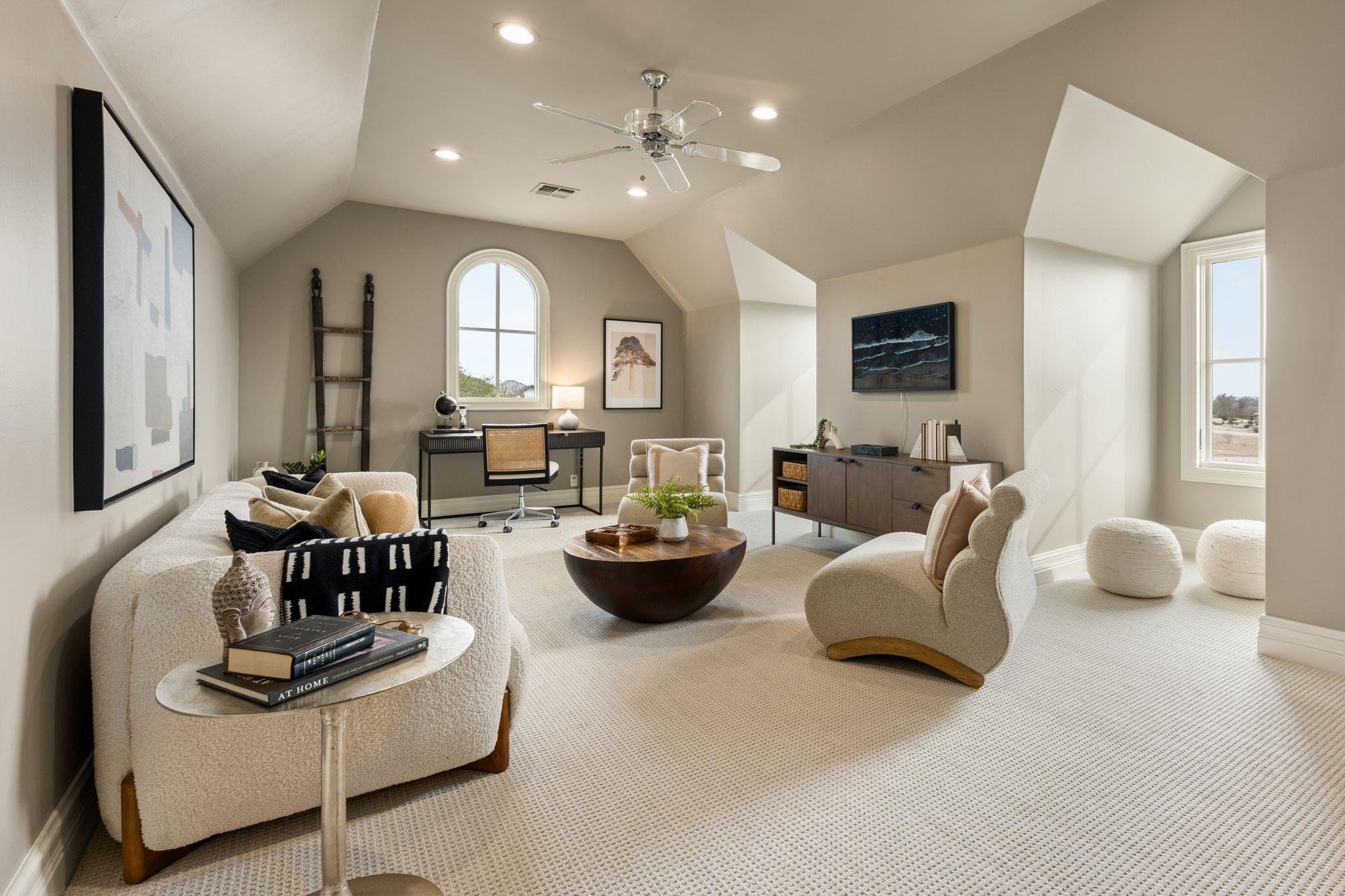 17600 Flagler Dr, Austin, TX 78738