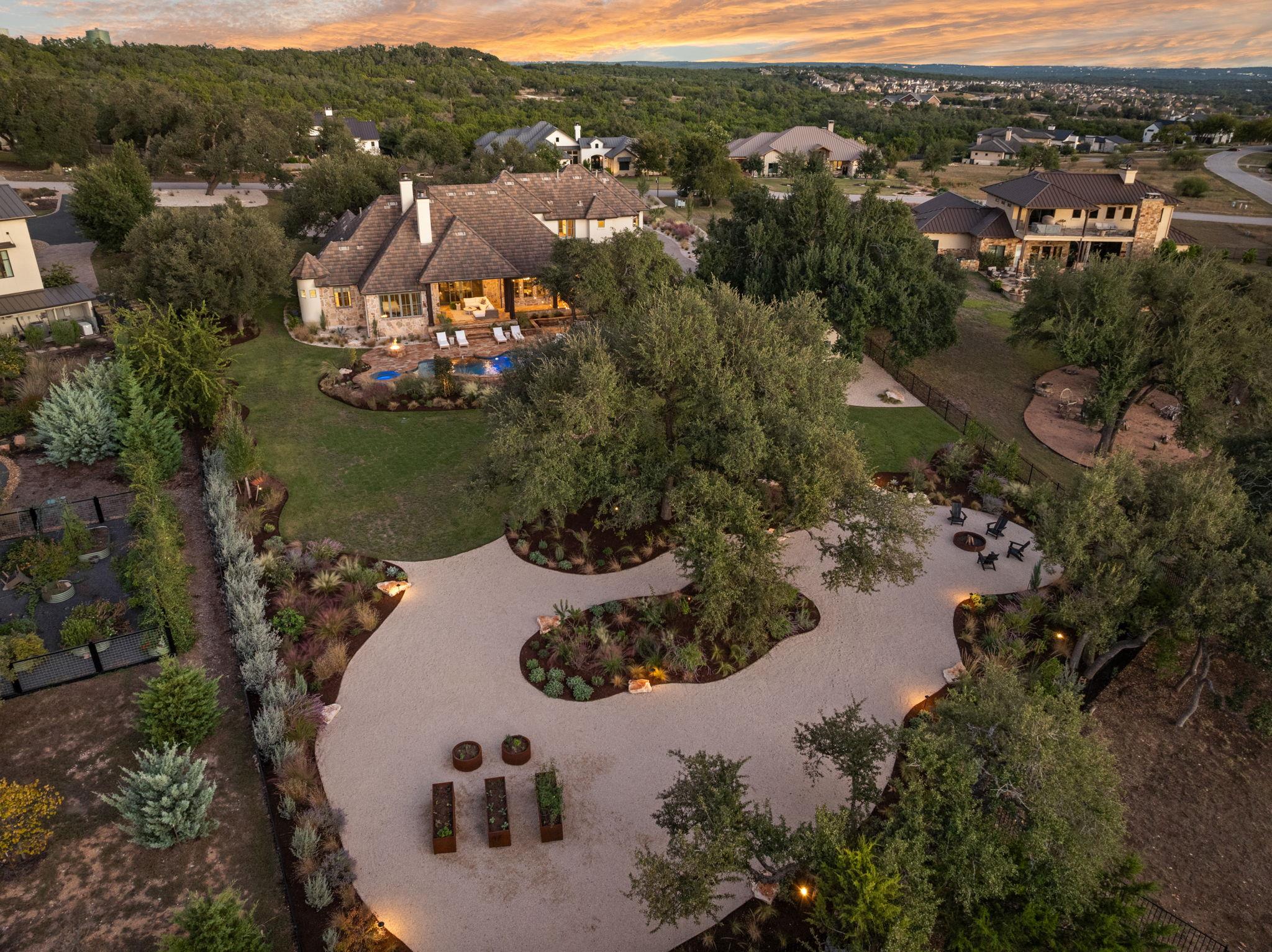 17600 Flagler Dr, Austin, TX 78738