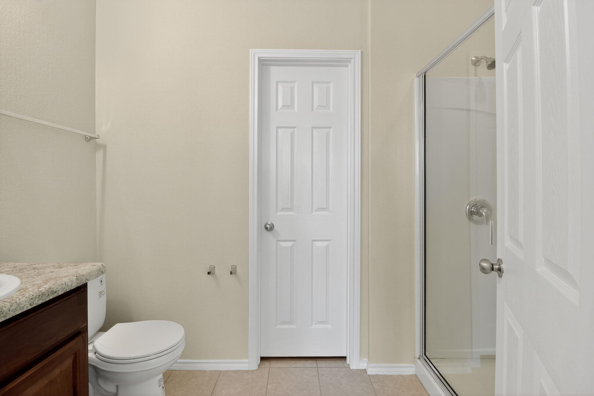 137 Miracle Dr, Jarrell, TX 76537