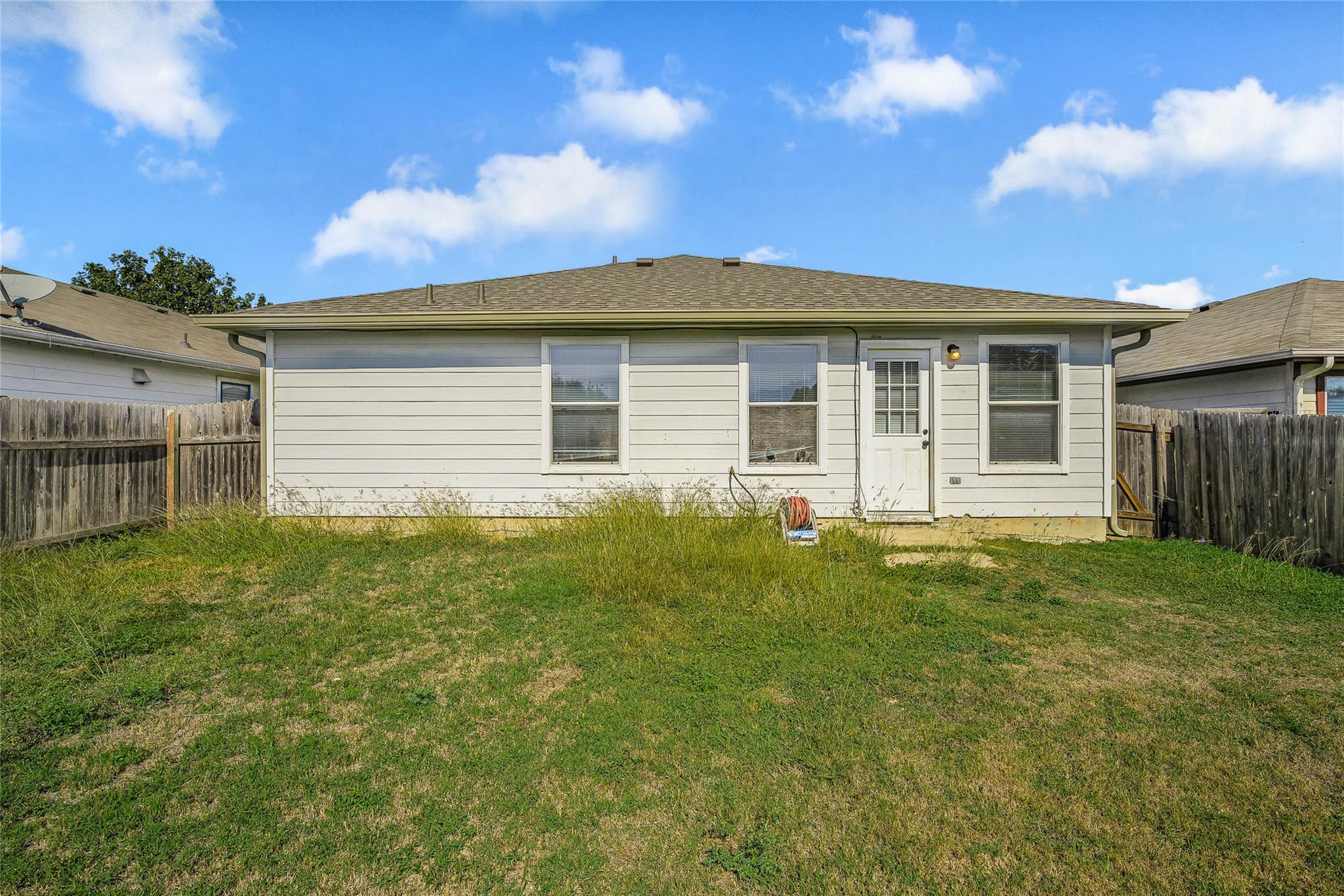 12517 Campana Dr, Del Valle, TX 78617