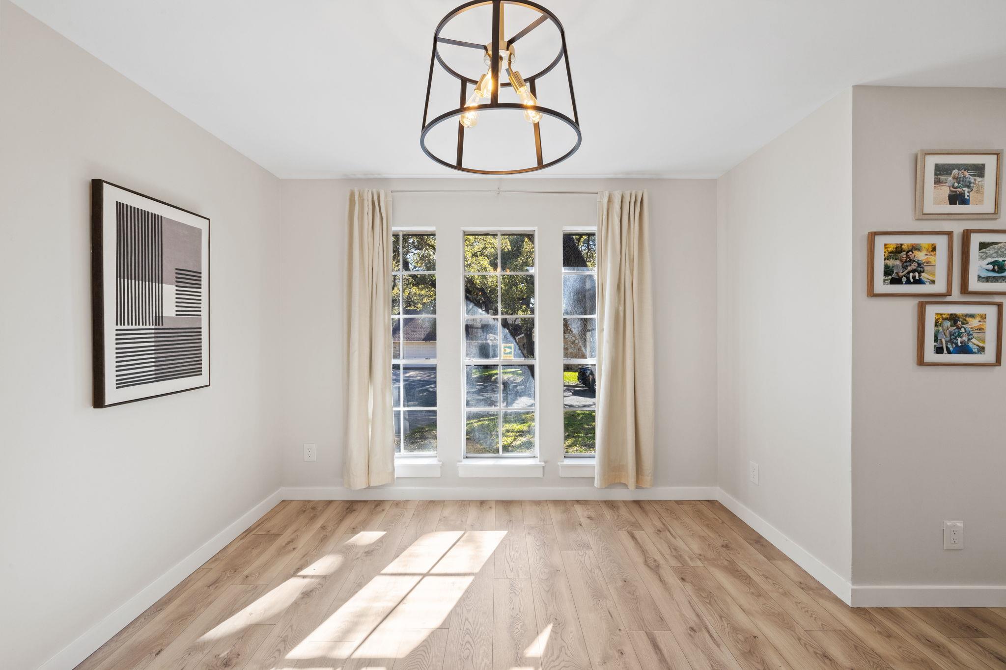 8007 Keneshaw Dr, Austin, TX 78745