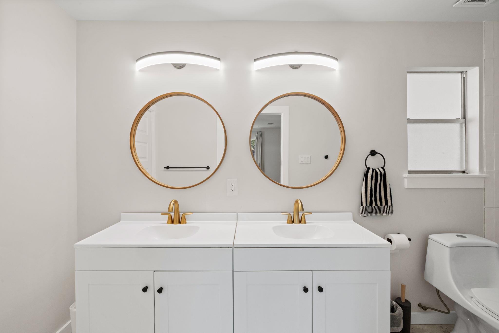 8007 Keneshaw Dr, Austin, TX 78745