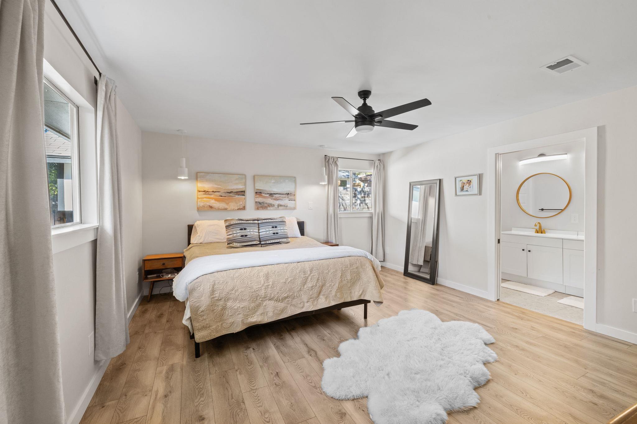 8007 Keneshaw Dr, Austin, TX 78745