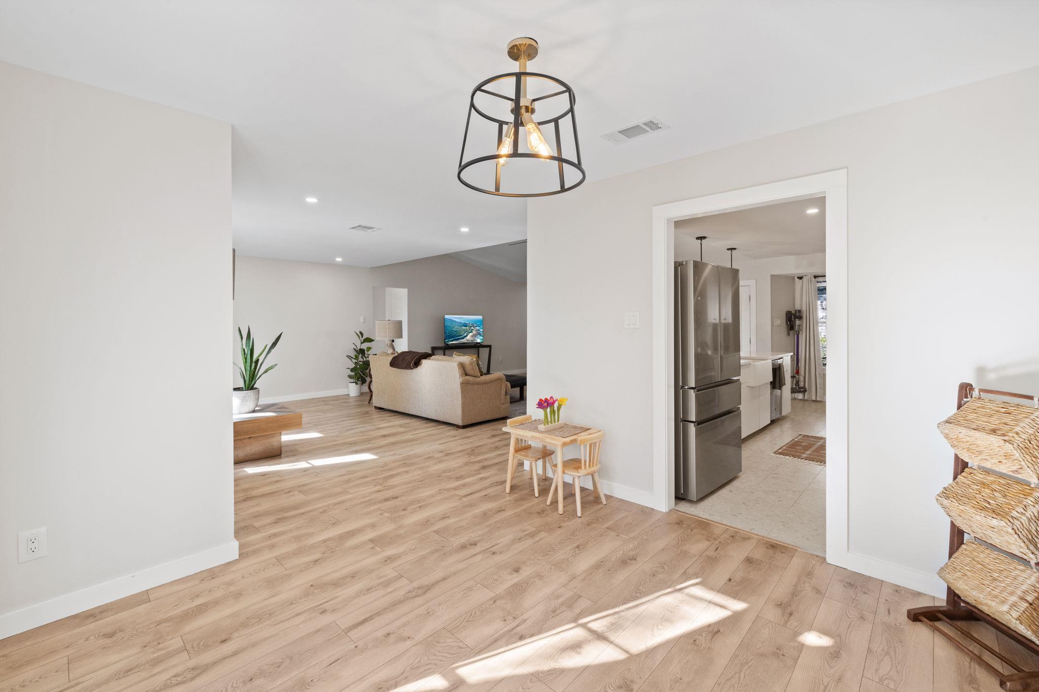 8007 Keneshaw Dr, Austin, TX 78745