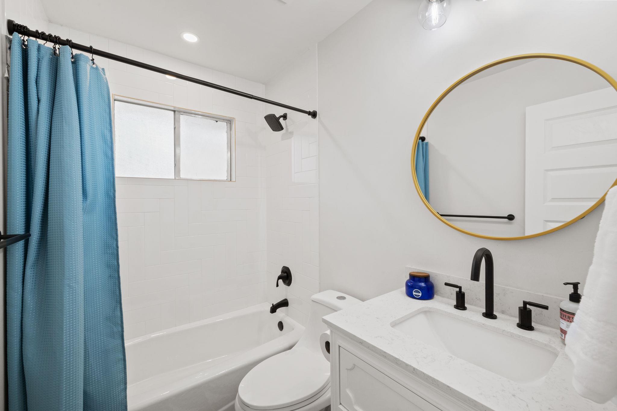 8007 Keneshaw Dr, Austin, TX 78745