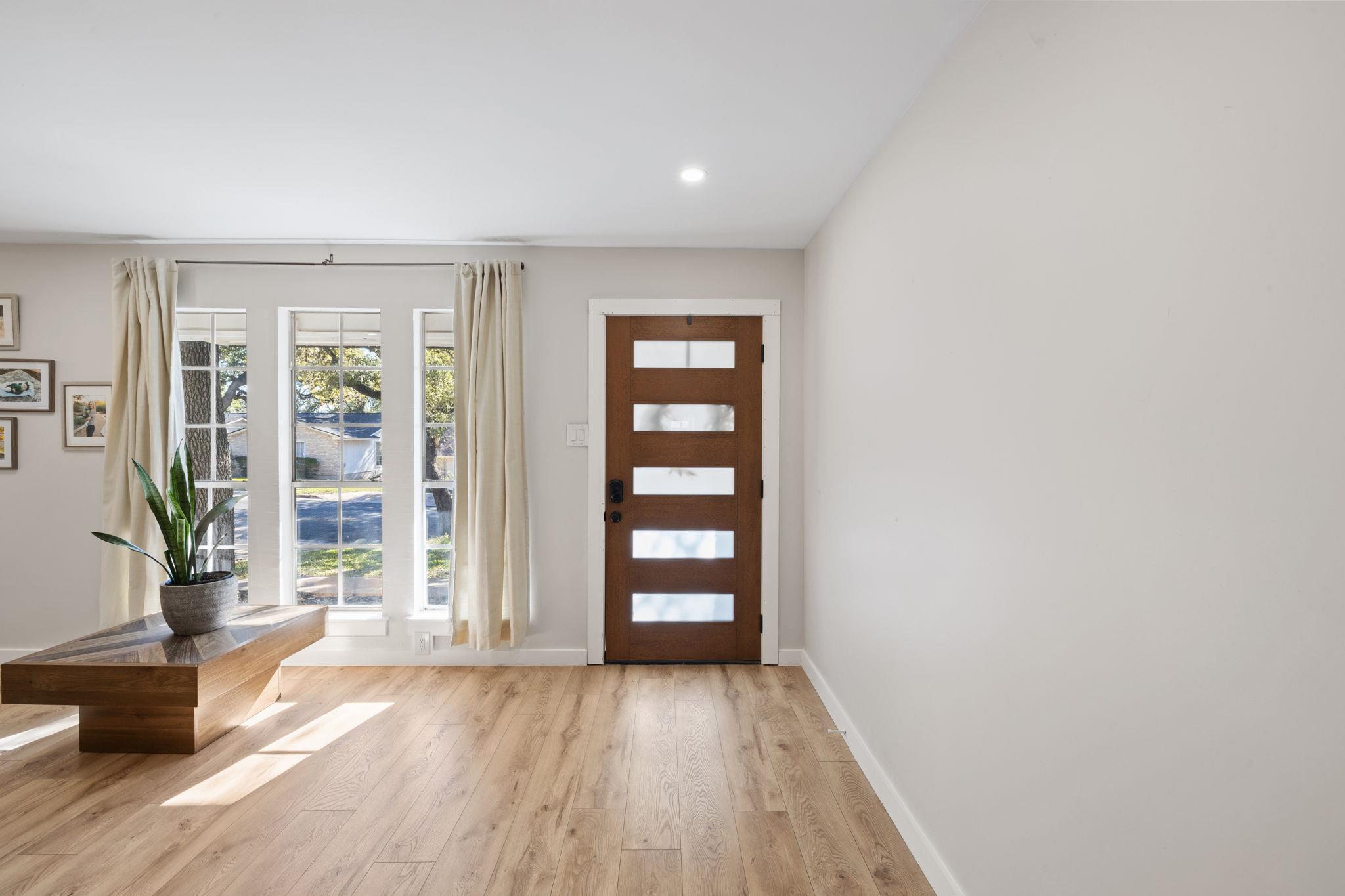 8007 Keneshaw Dr, Austin, TX 78745