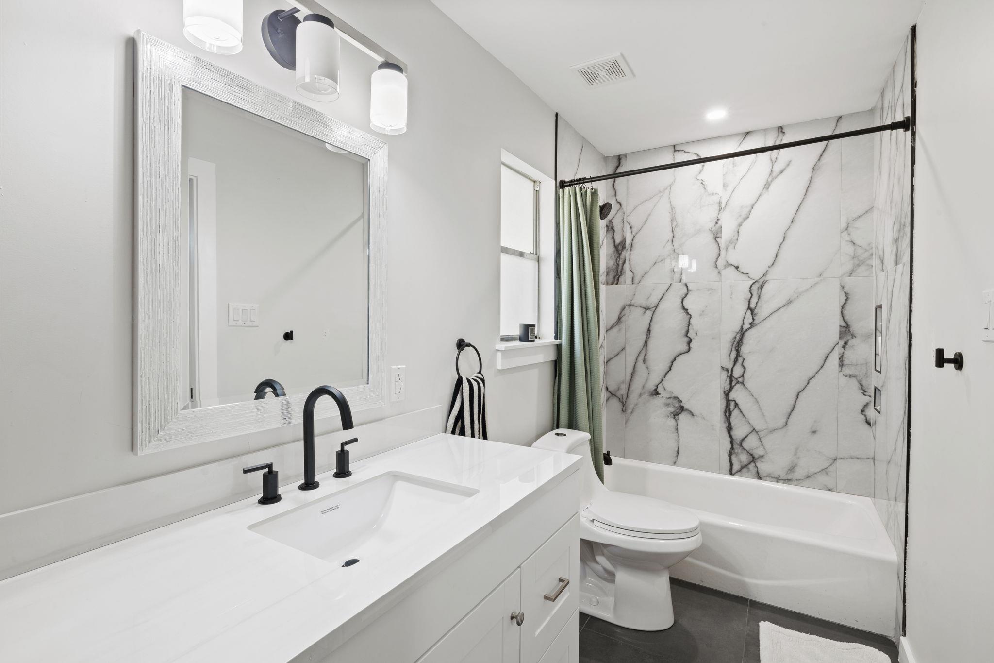 8007 Keneshaw Dr, Austin, TX 78745