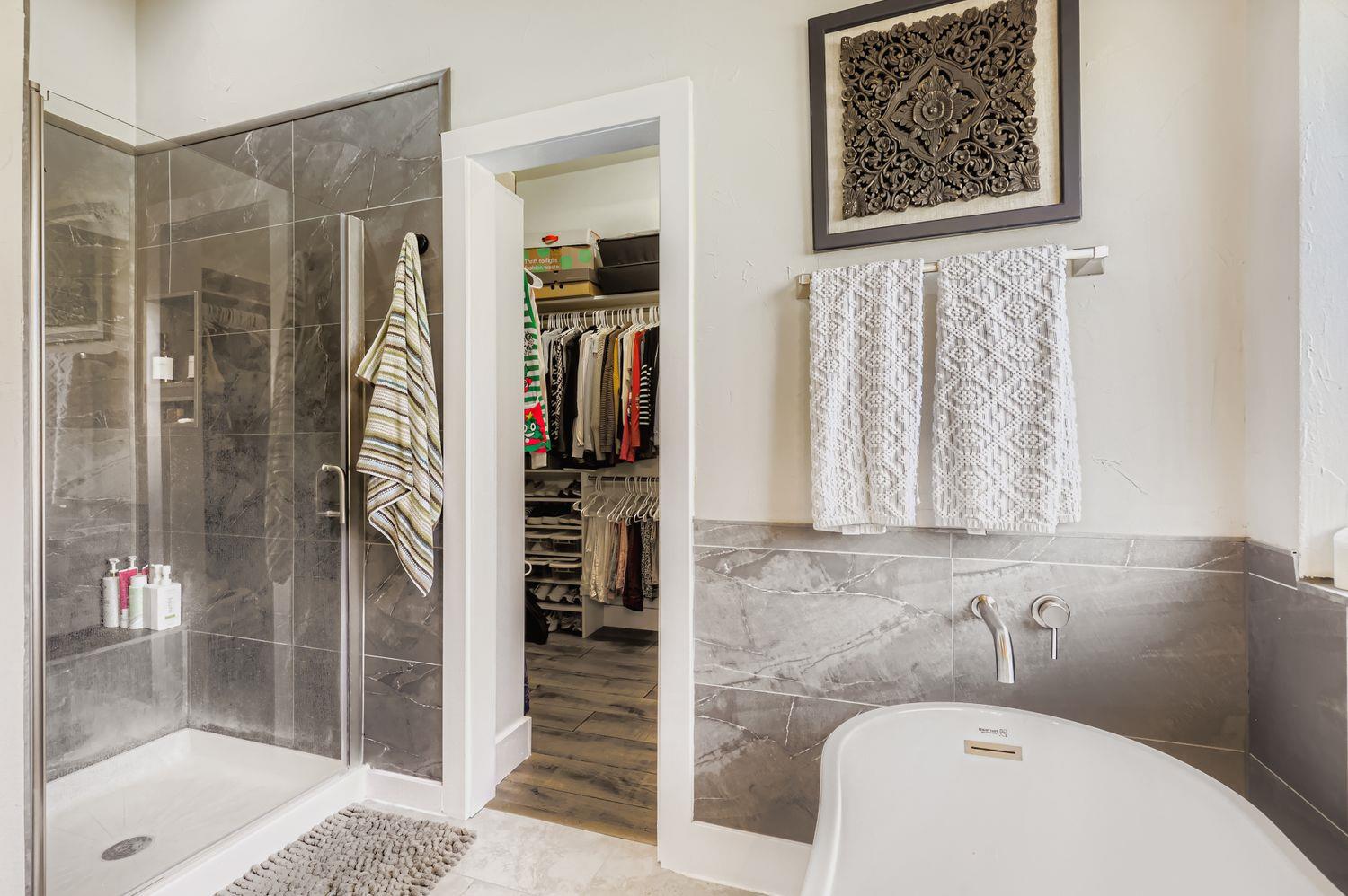 202 Cloud Peak Cv, Round Rock, TX 78681