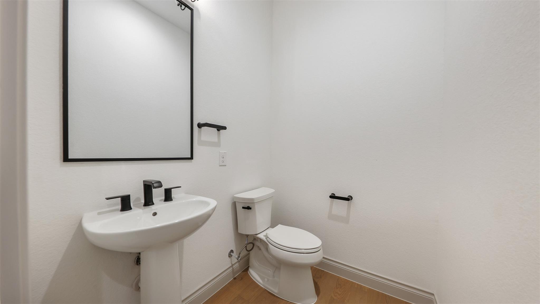 108 Tranquility Trl, Spicewood, TX 78669