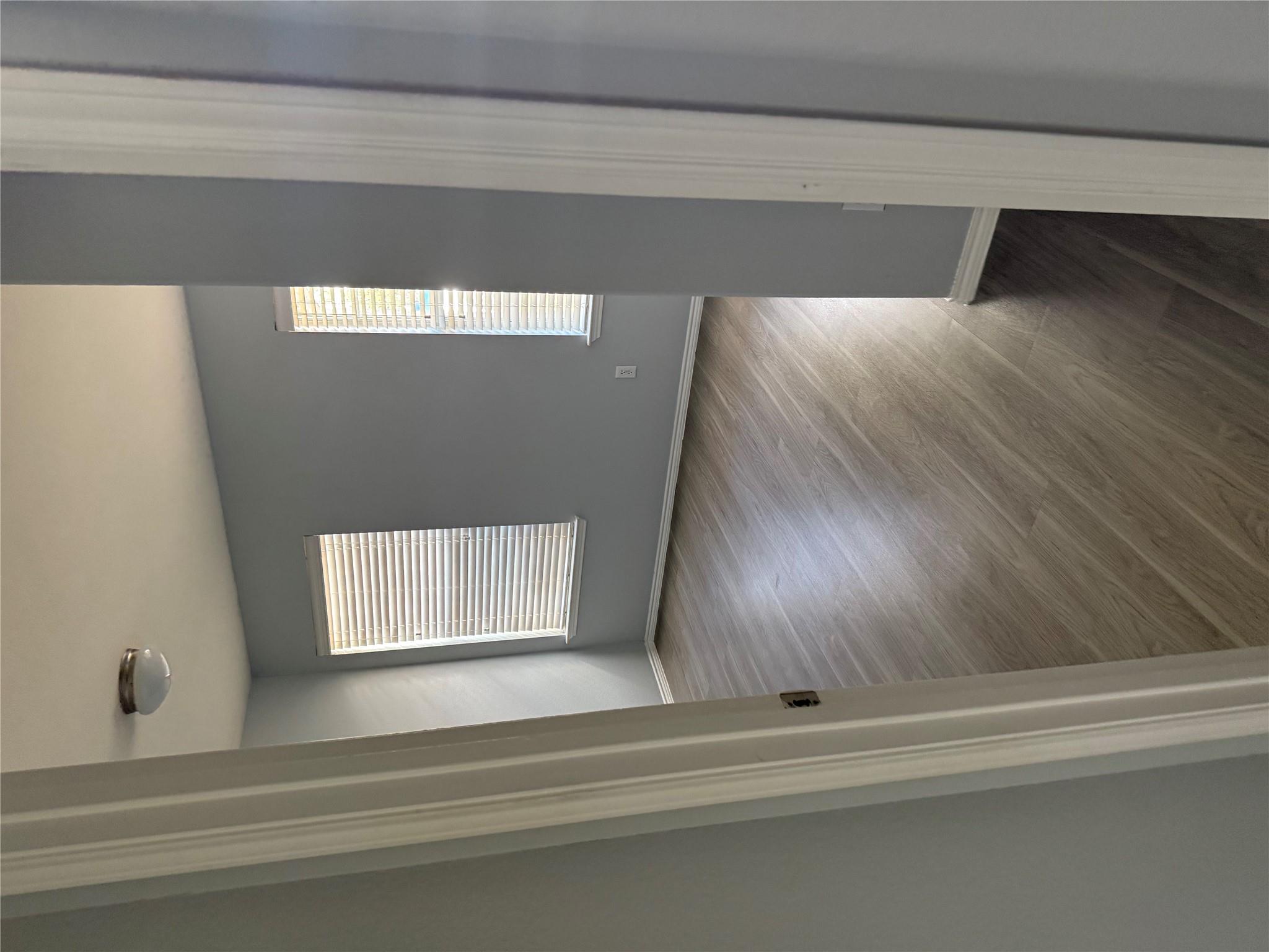 214 Foxglove Dr, Hutto, TX 78634