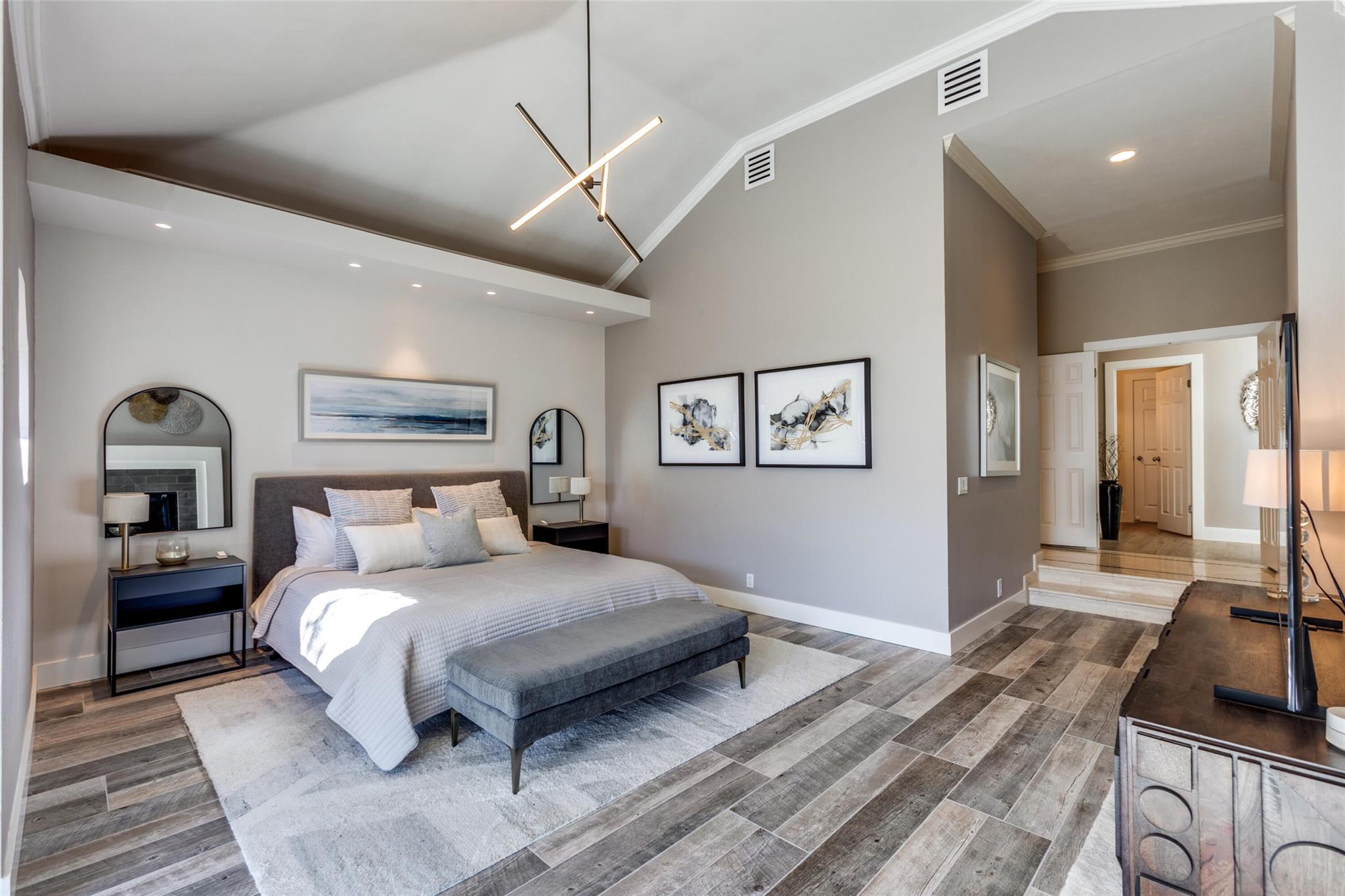 2801 Barton Point Dr, Austin, TX 78733