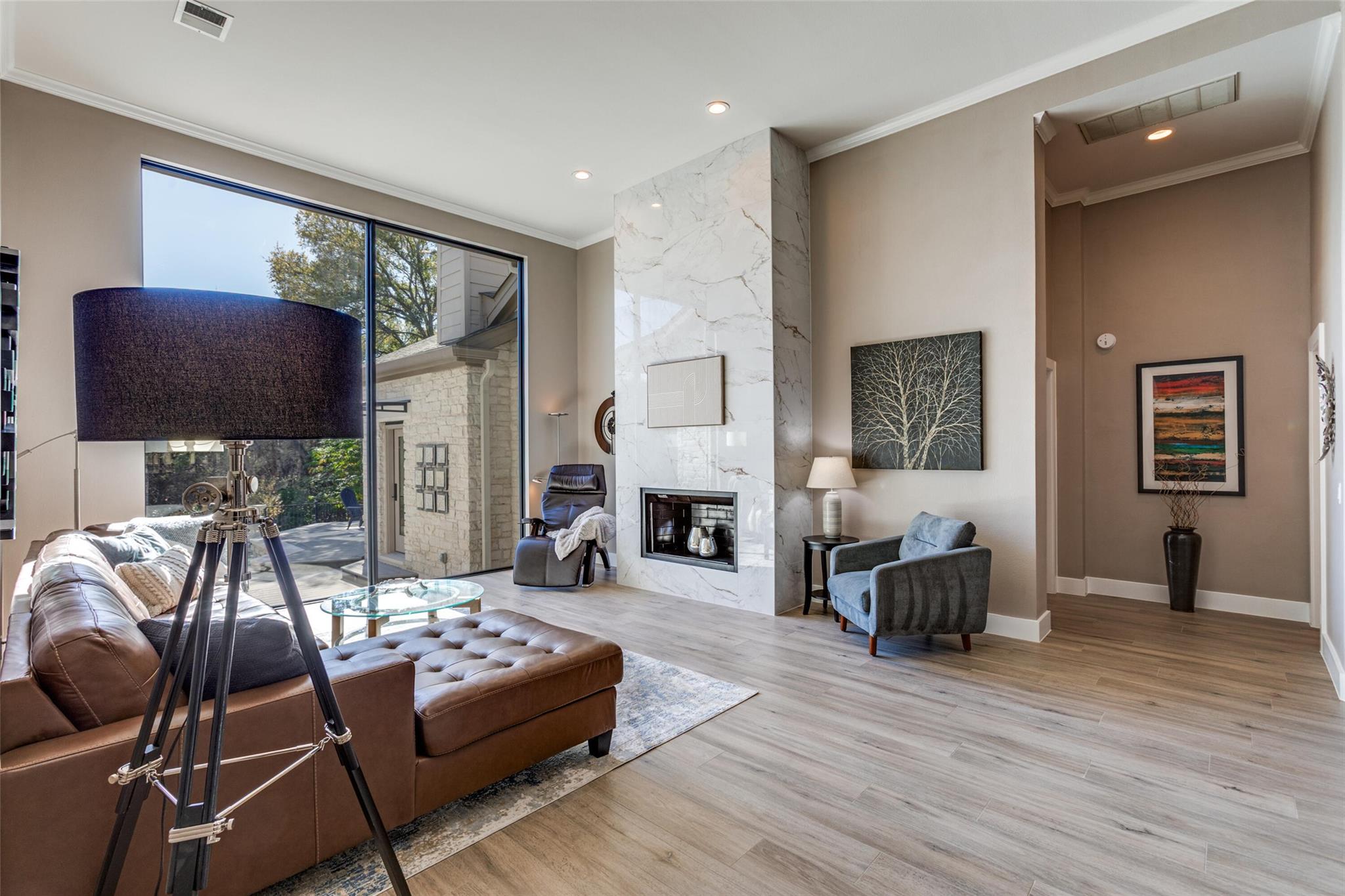 2801 Barton Point Dr, Austin, TX 78733