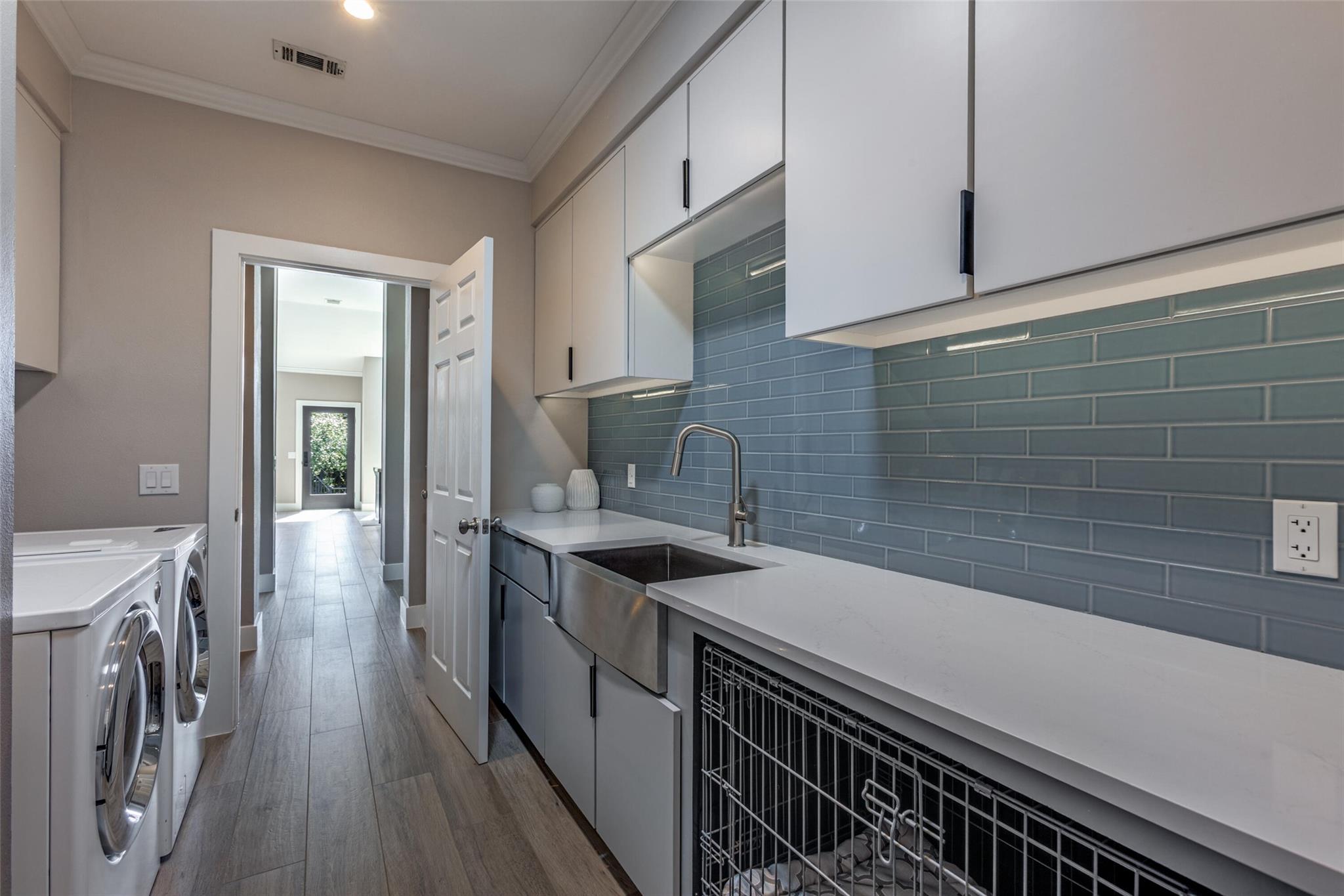 2801 Barton Point Dr, Austin, TX 78733