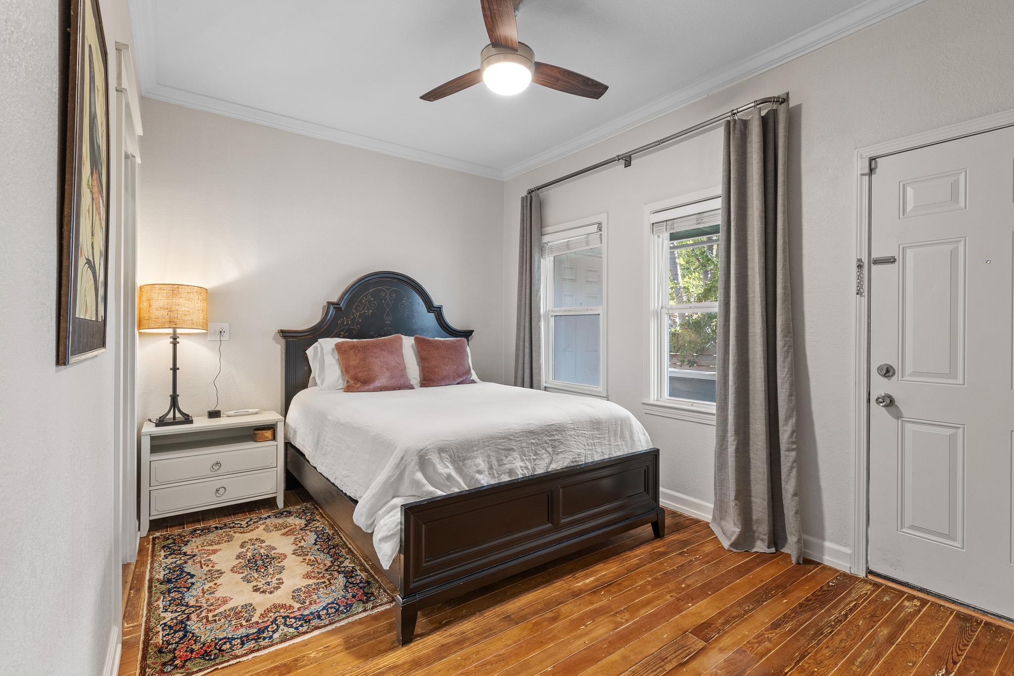 519 E Ashby Pl, San Antonio, TX 78212