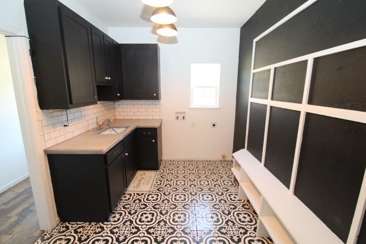 536 E Third St, Hico, TX 76457