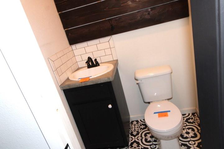 536 E Third St, Hico, TX 76457