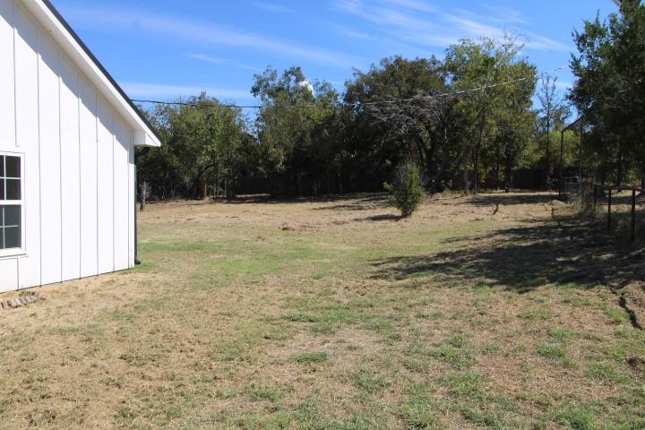536 E Third St, Hico, TX 76457