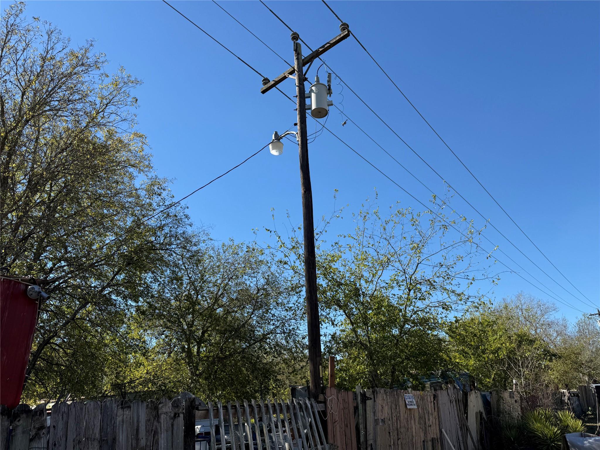 1707 Fm 1854, Dale, TX 78616