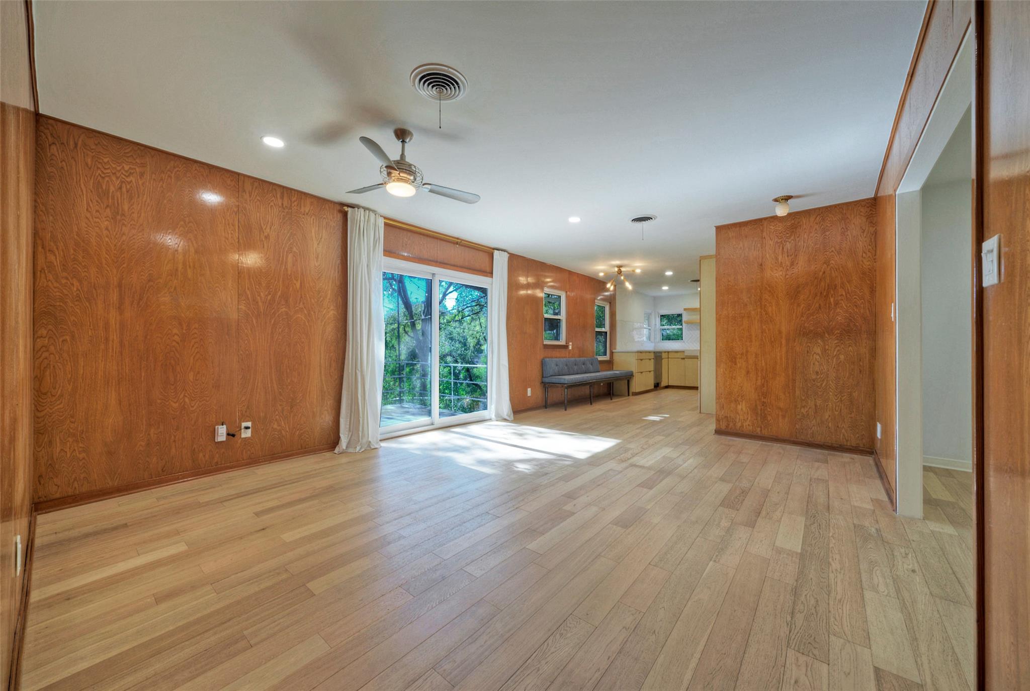 1709 Mariposa Dr, Austin, TX 78741