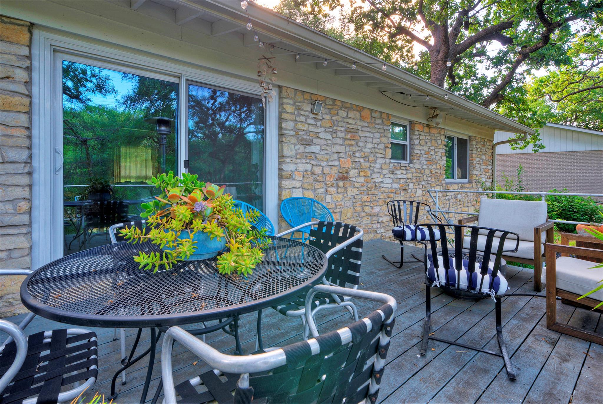 1709 Mariposa Dr, Austin, TX 78741