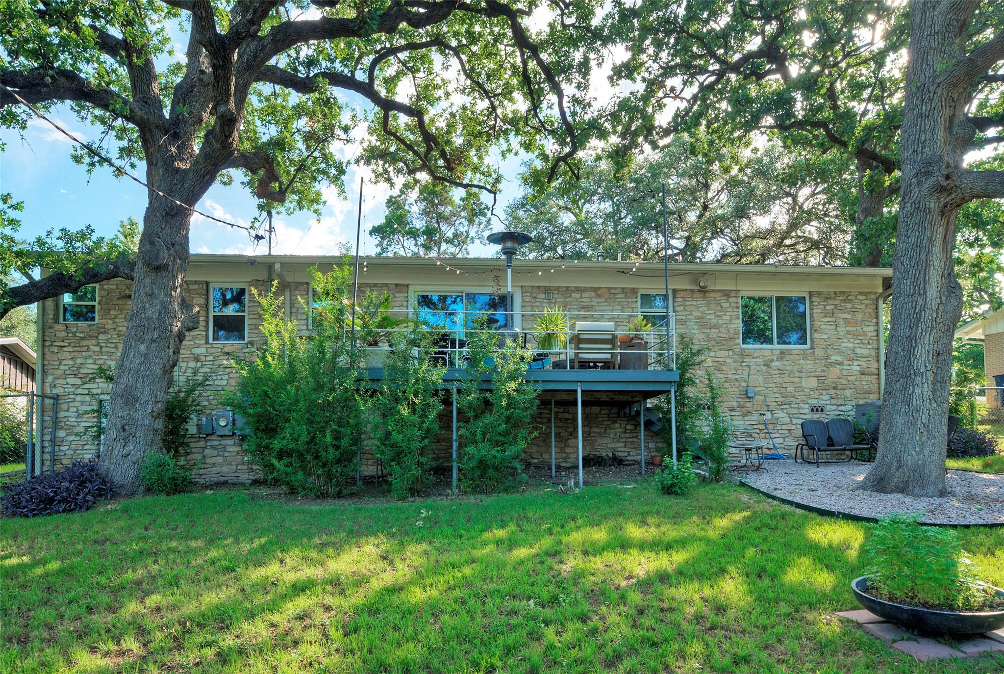 1709 Mariposa Dr, Austin, TX 78741