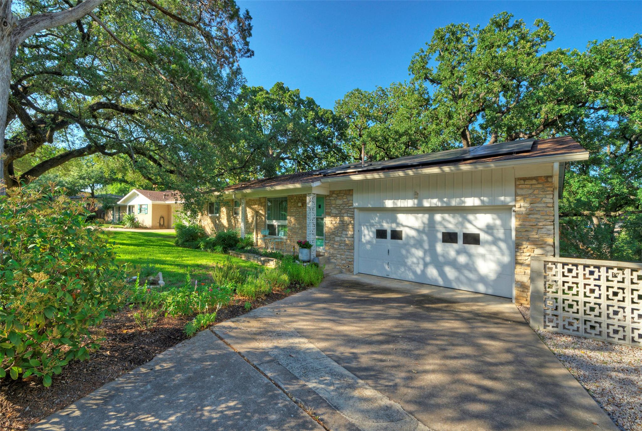 1709 Mariposa Dr, Austin, TX 78741