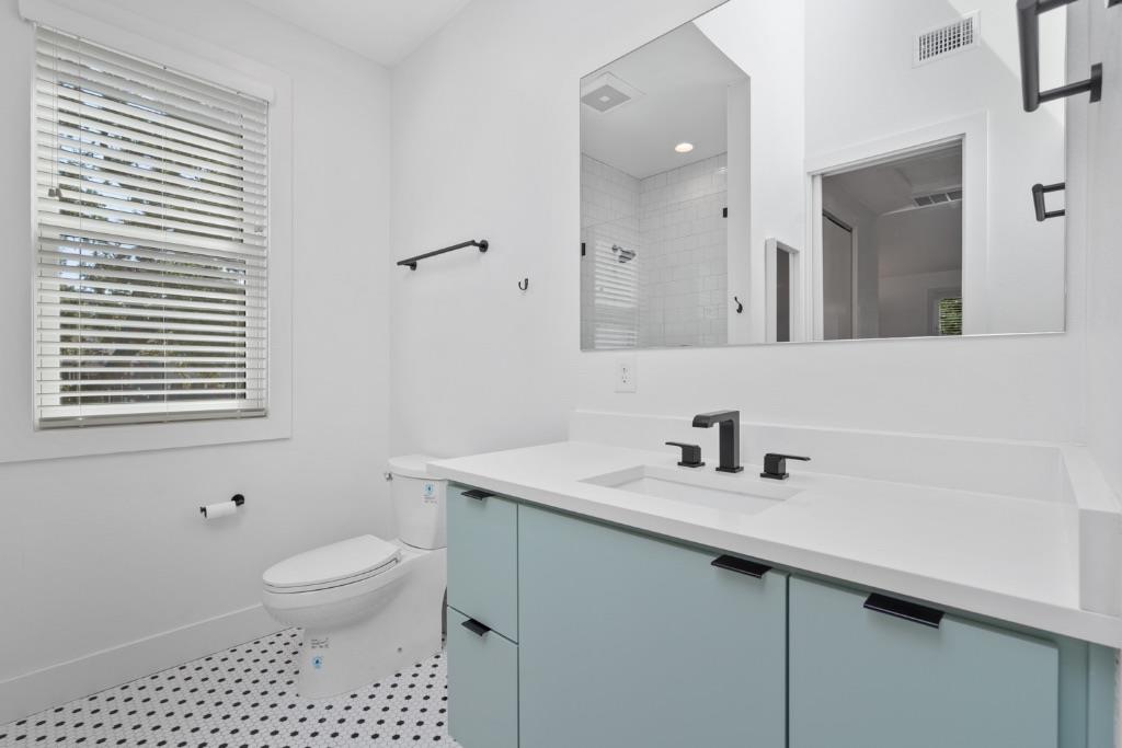 4006 Avenue C # D, Austin, TX 78751