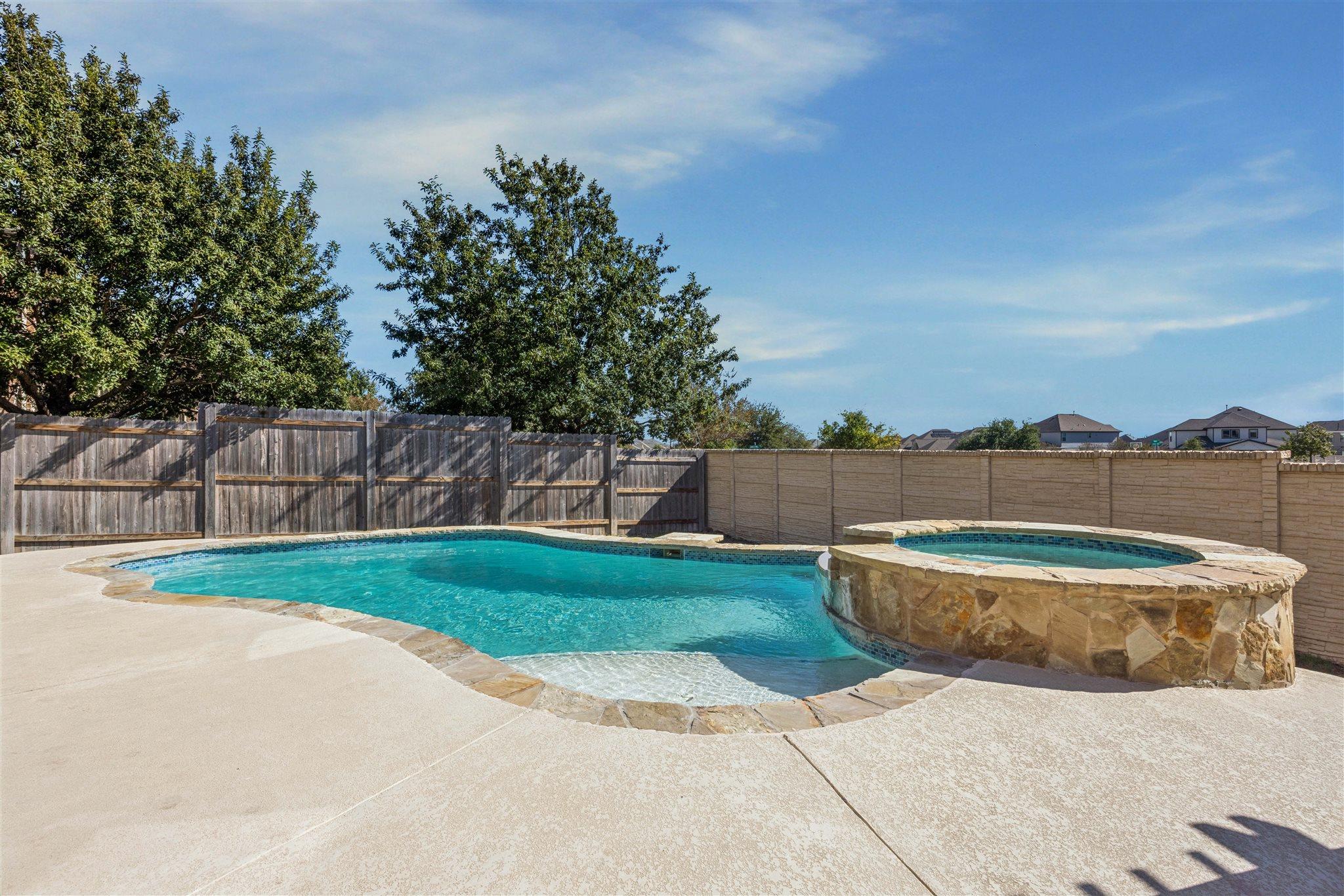 3329 Eagle Ridge Ln, Pflugerville, TX 78660