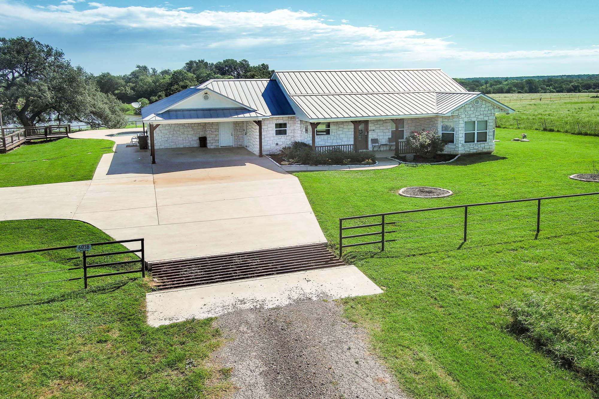 603 Watterson Rd # B and C, Bastrop, TX 78602