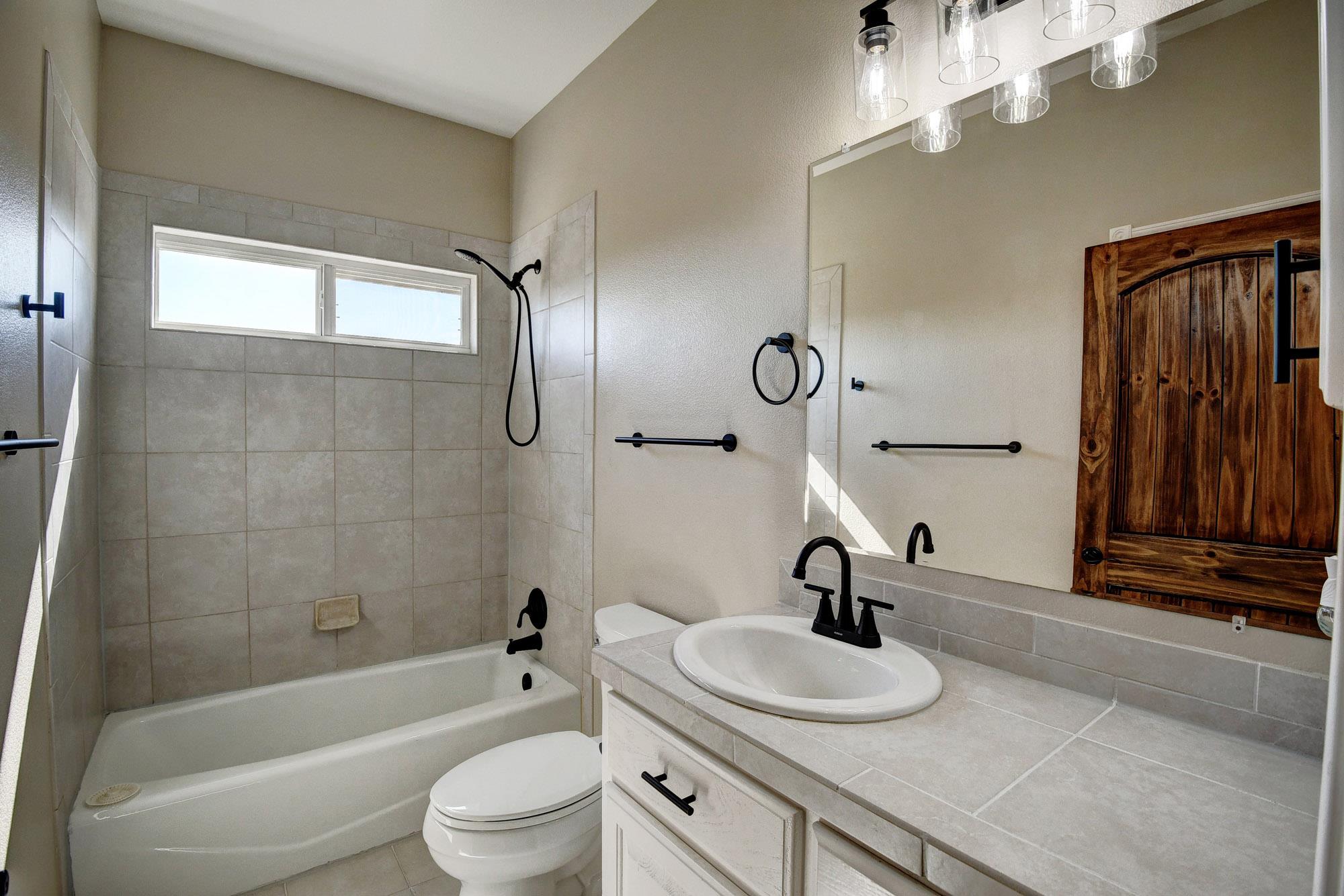 603 Watterson Rd # B and C, Bastrop, TX 78602