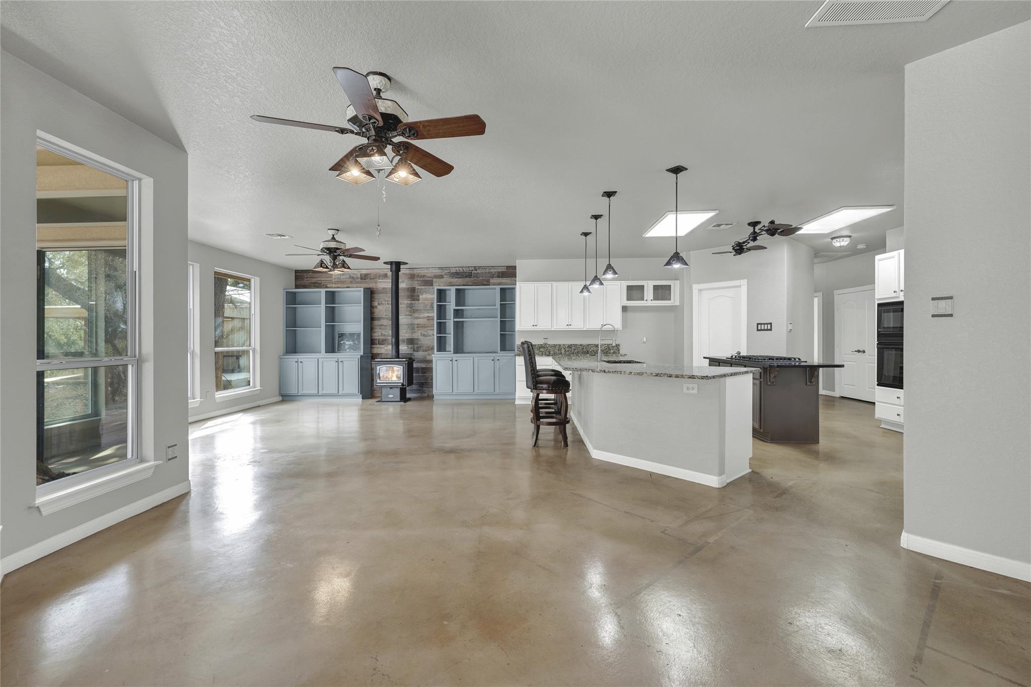 150 Hidden Holw, New Braunfels, TX 78132