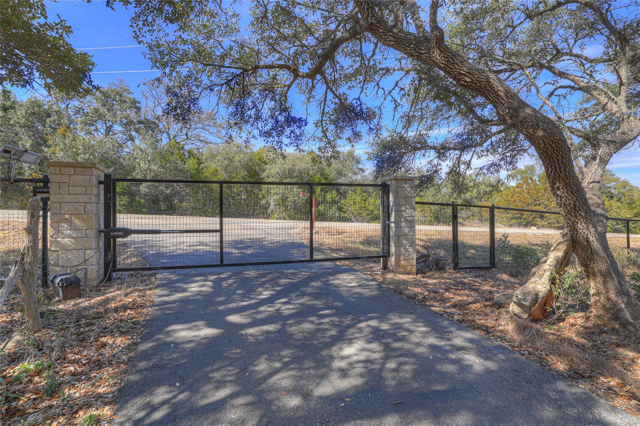 150 Hidden Holw, New Braunfels, TX 78132