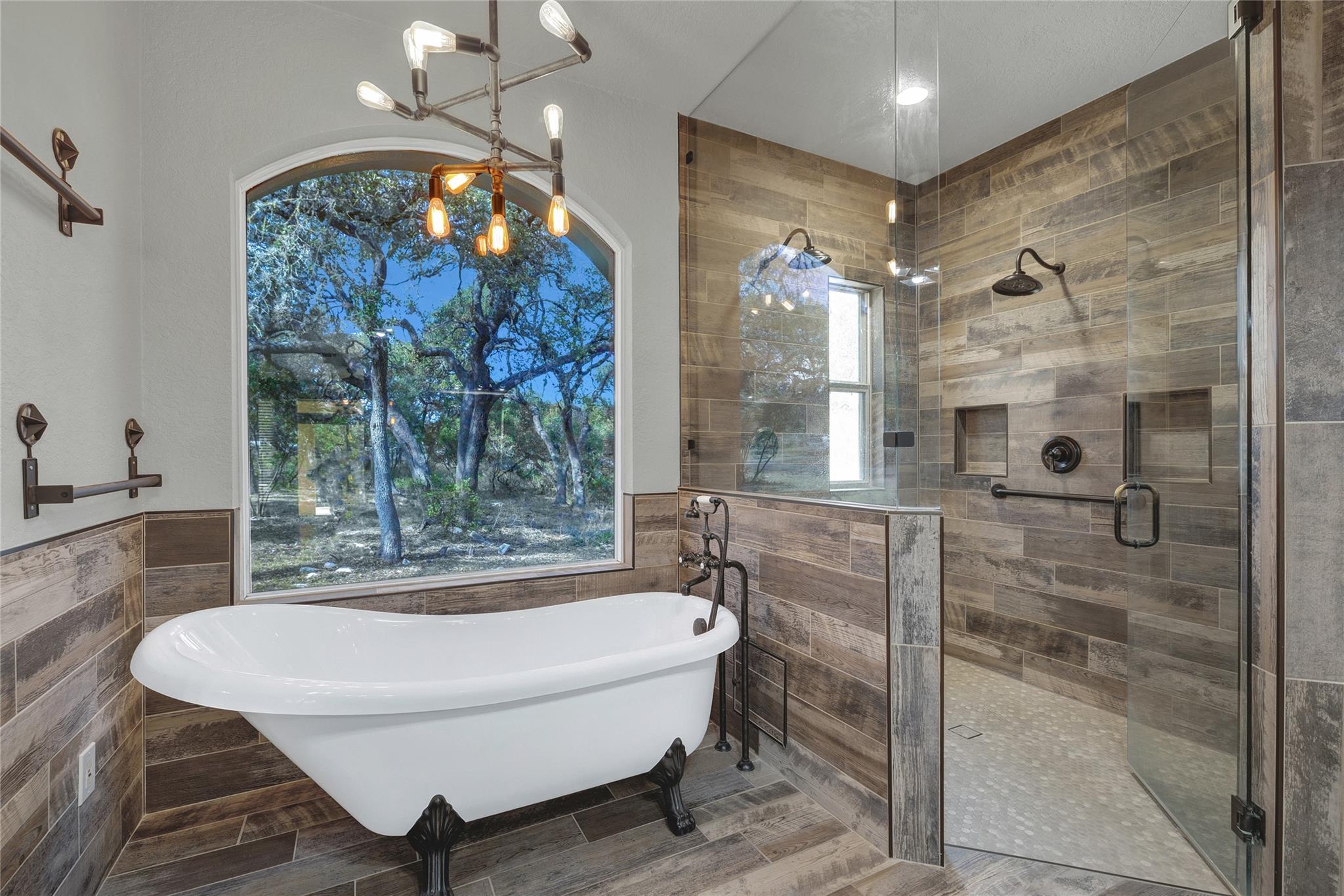 150 Hidden Holw, New Braunfels, TX 78132