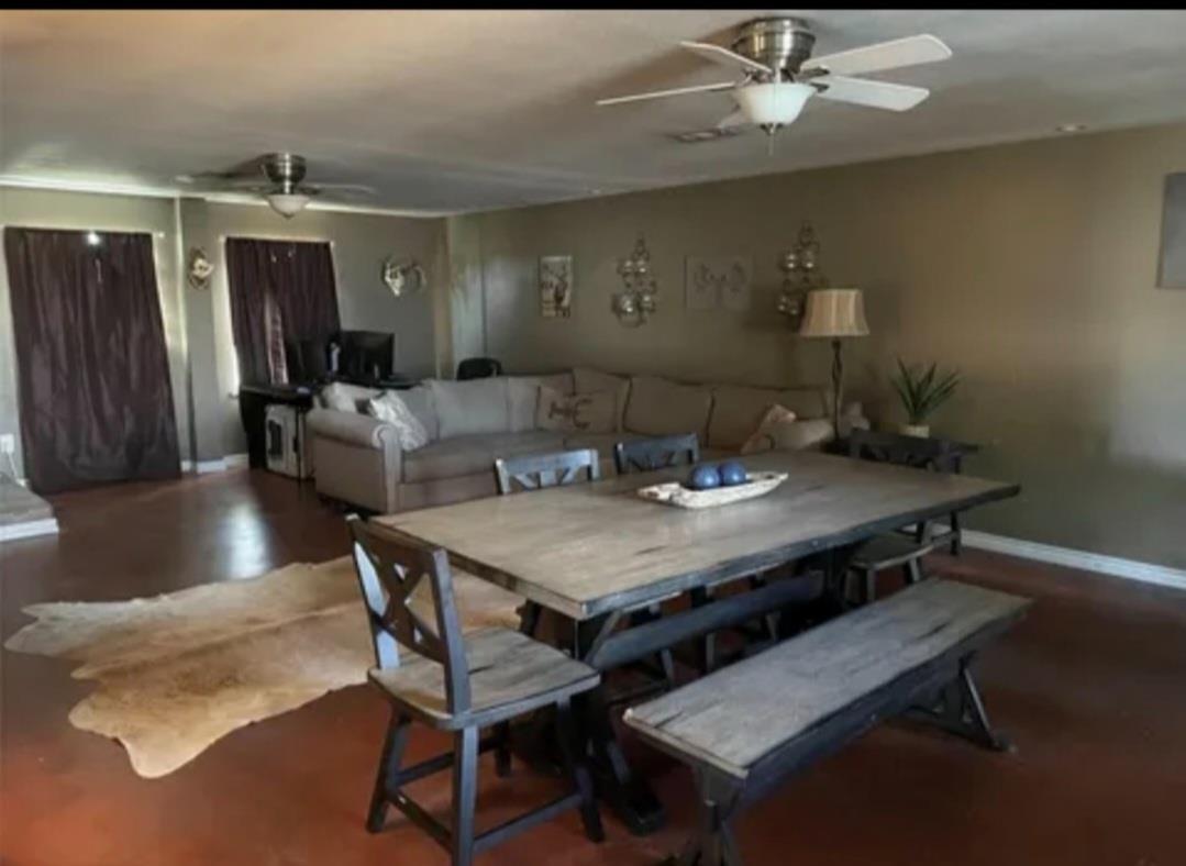 616 S Rockdale St, Lexington, TX 78947