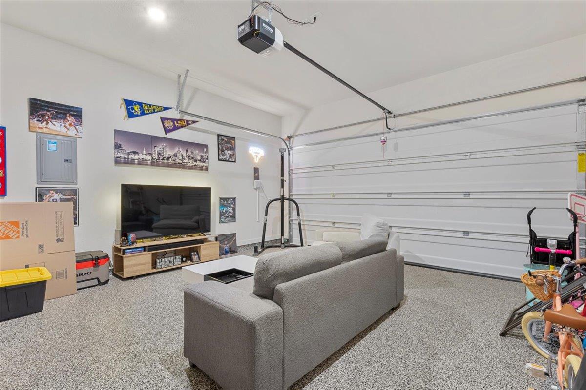 1020 Highcrest, Georgetown, TX 78628