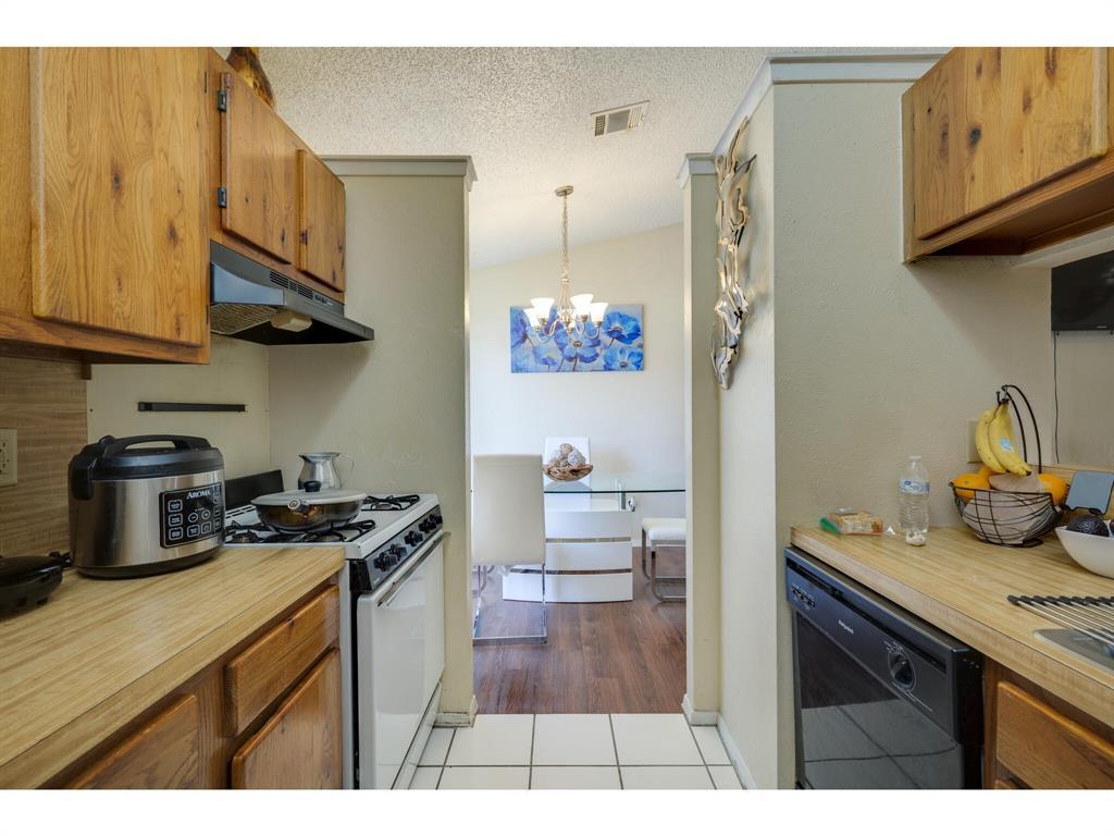 11919 Sunhillow Bnd # B, Austin, TX 78758